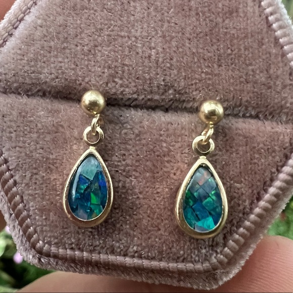 Estate Jewelry - Vintage solid 14k yellow gold mosaic opal earrings